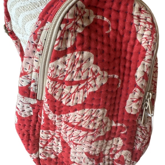 Kantha Sling Bag /Wine bag holder. What a gift A bottle of Merlot ??? - Picture 11 of 15